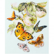 Набор для вышивки крестом Чудесная игла 130-052 Бабочки на яблоне
