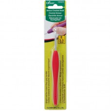 Алюминиевый крючок для вязания с мягкой ручкой Amour Clover Япония 3.5мм Art 1043/E