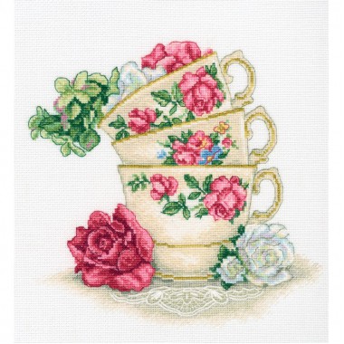 Набор для вышивания РТО M622 Чашка чая с лепестками роз